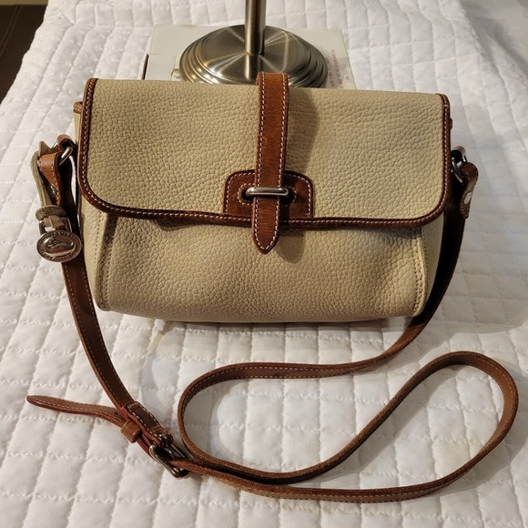 Dooney & Bourke Handbags - VTG 90s Dooney & Bourke Classic Cream & Tan Leather Crossbody Purse USA Made Y2K